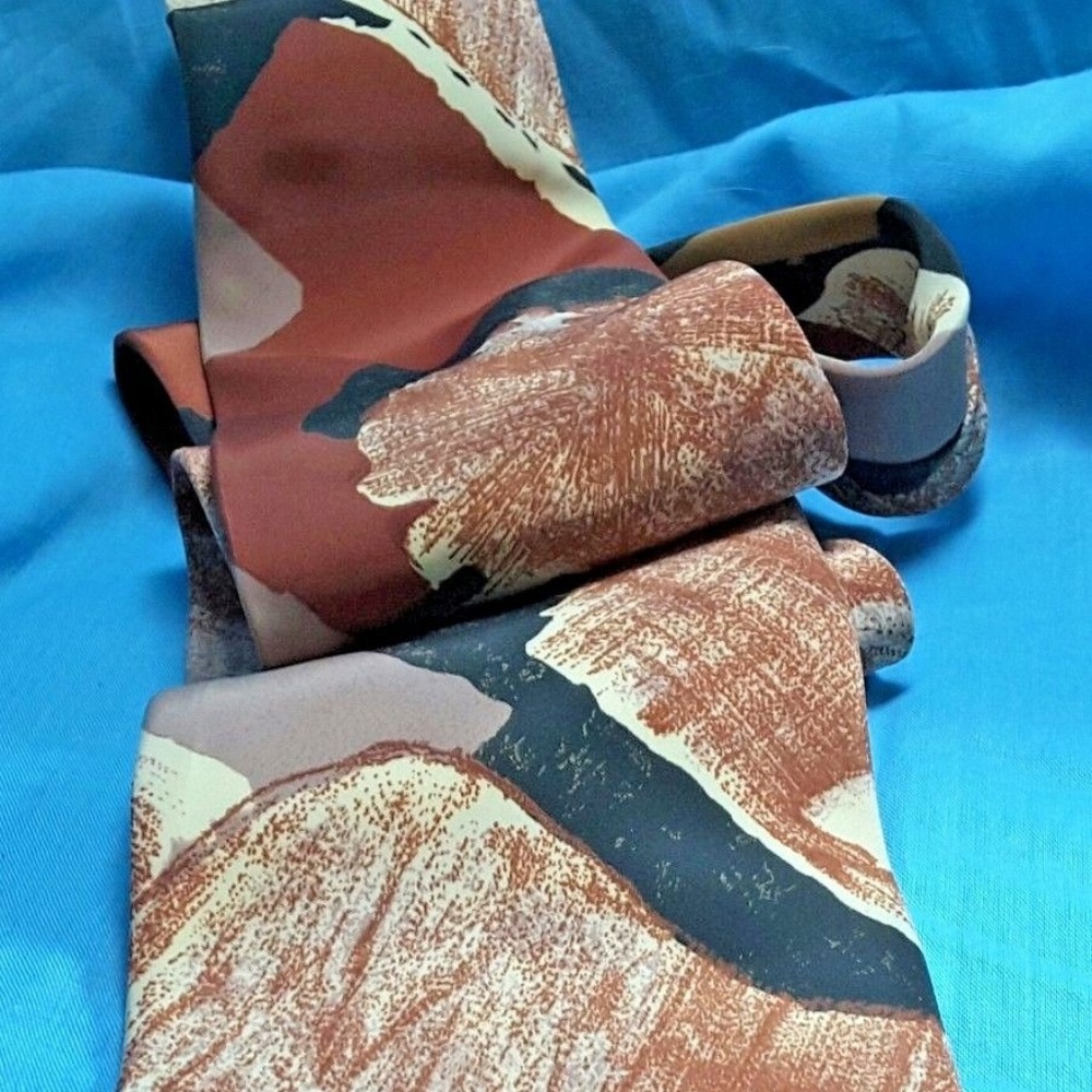 100% Silk, Made in Italy,